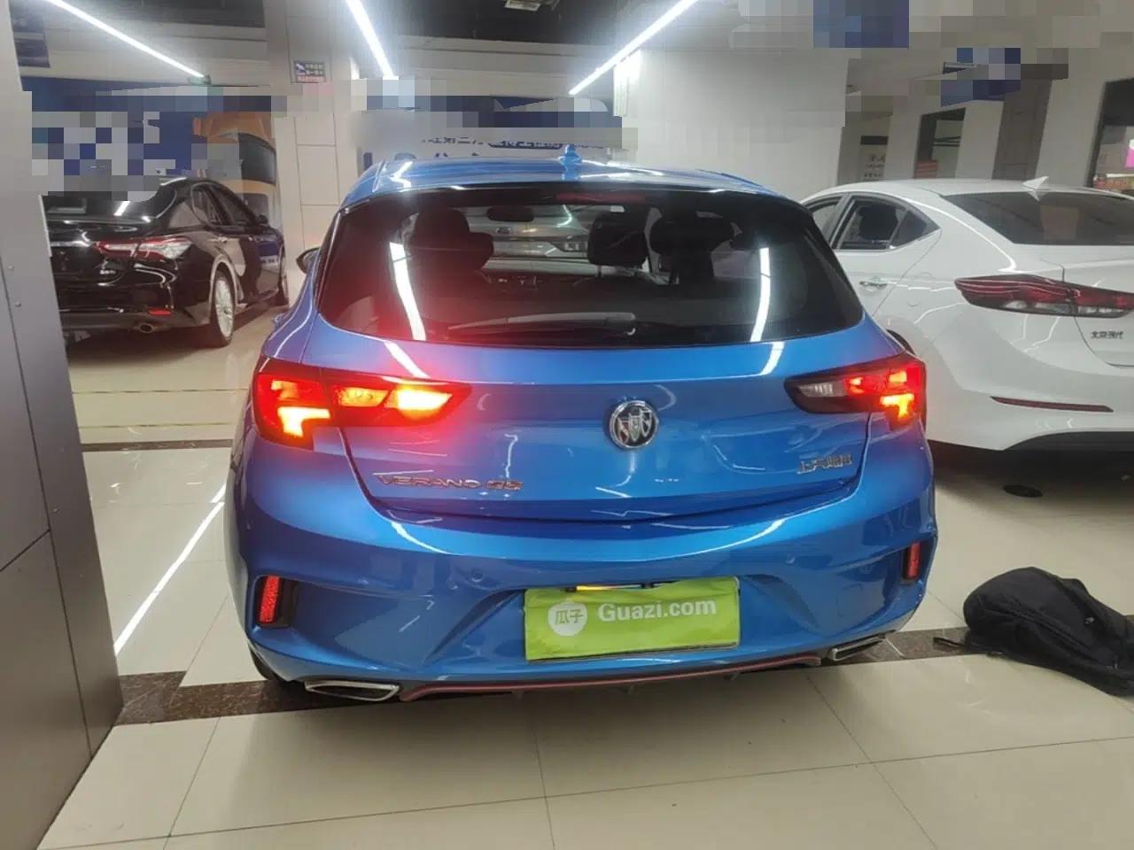 Buick Verano 2016 Hatchback GS 20T Dual-Clutch Passionate Sporty Model — миниатюра 5