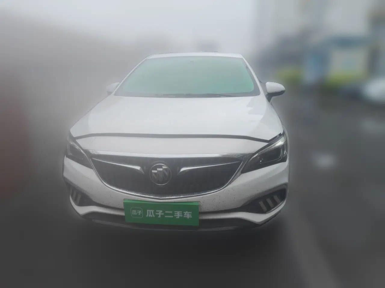 Buick Verano 2019 Sedan 20T Dual-Clutch Leading Model — миниатюра 2
