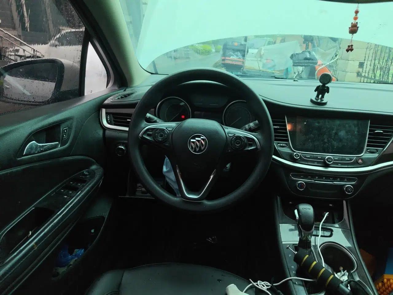 Buick Verano 2019 Sedan 20T Dual-Clutch Leading Model — миниатюра 11