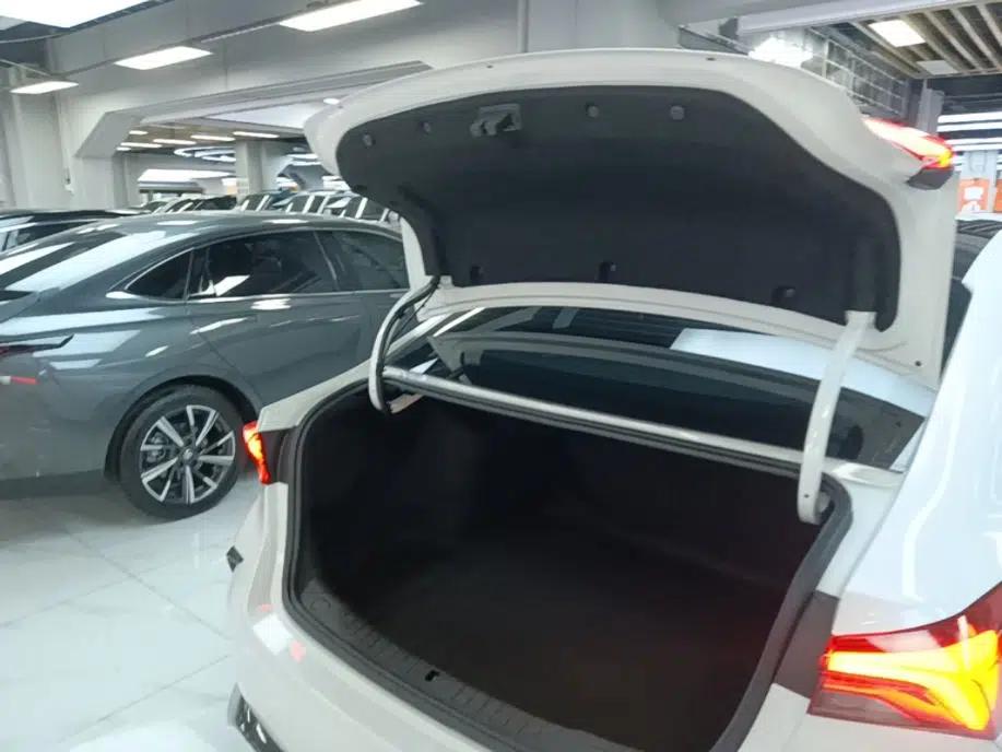 Buick Verano 2023 Pro GS Hunter Wind Edition — миниатюра 18