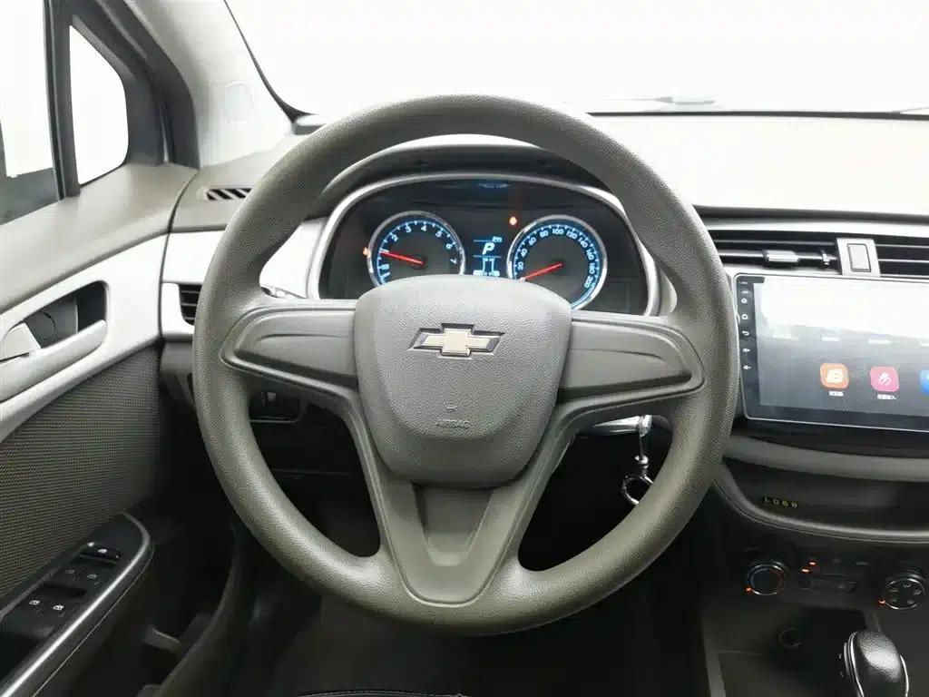 Chevrolet Aveo RV 2018 1.5L Automatic Comfort Edition — миниатюра 11