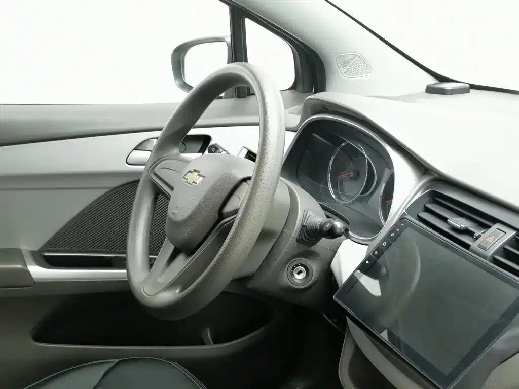 Chevrolet Aveo RV 2018 1.5L Automatic Comfort Edition — миниатюра 22