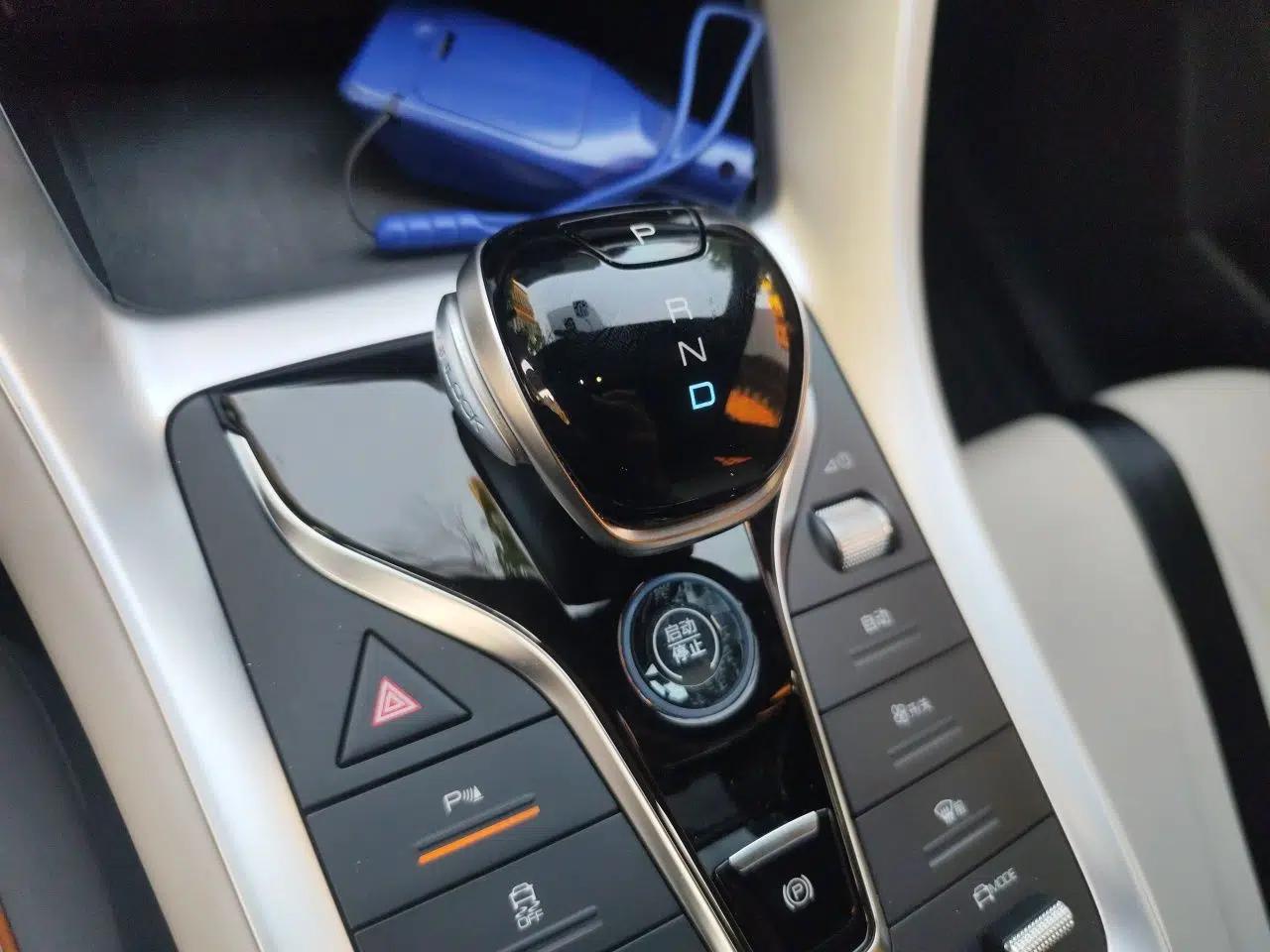 BYD Song Pro New Energy 2024 HONOR Edition DM-i 71KM Navigation Model — миниатюра 15