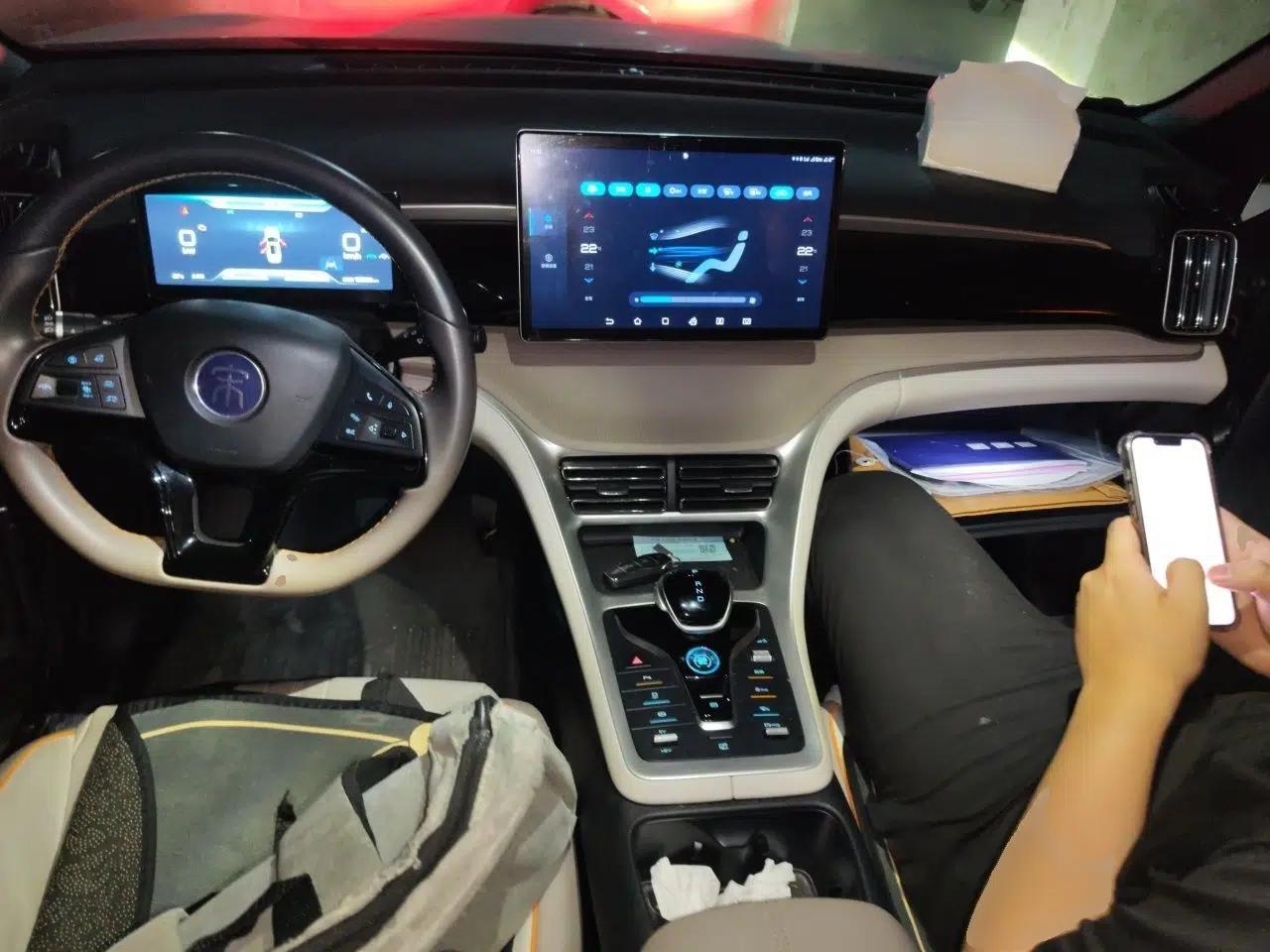 BYD Song Pro New Energy 2024 HONOR Edition DM-i 110KM Beyond Model — миниатюра 10