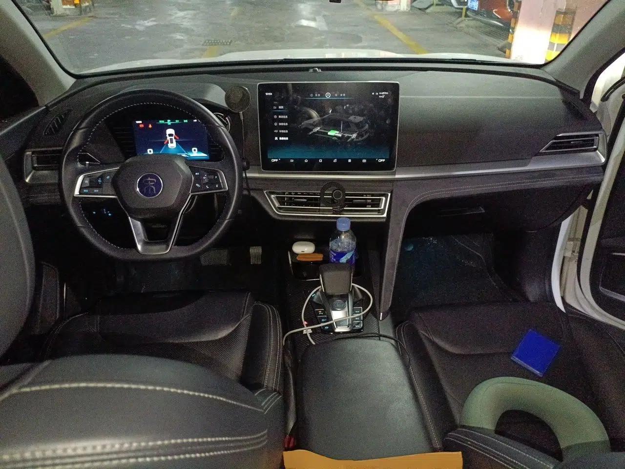BYD Song Pro New Energy 2019 DM 1.5T Four-Wheel Drive Performance Edition Deluxe Model — миниатюра 10