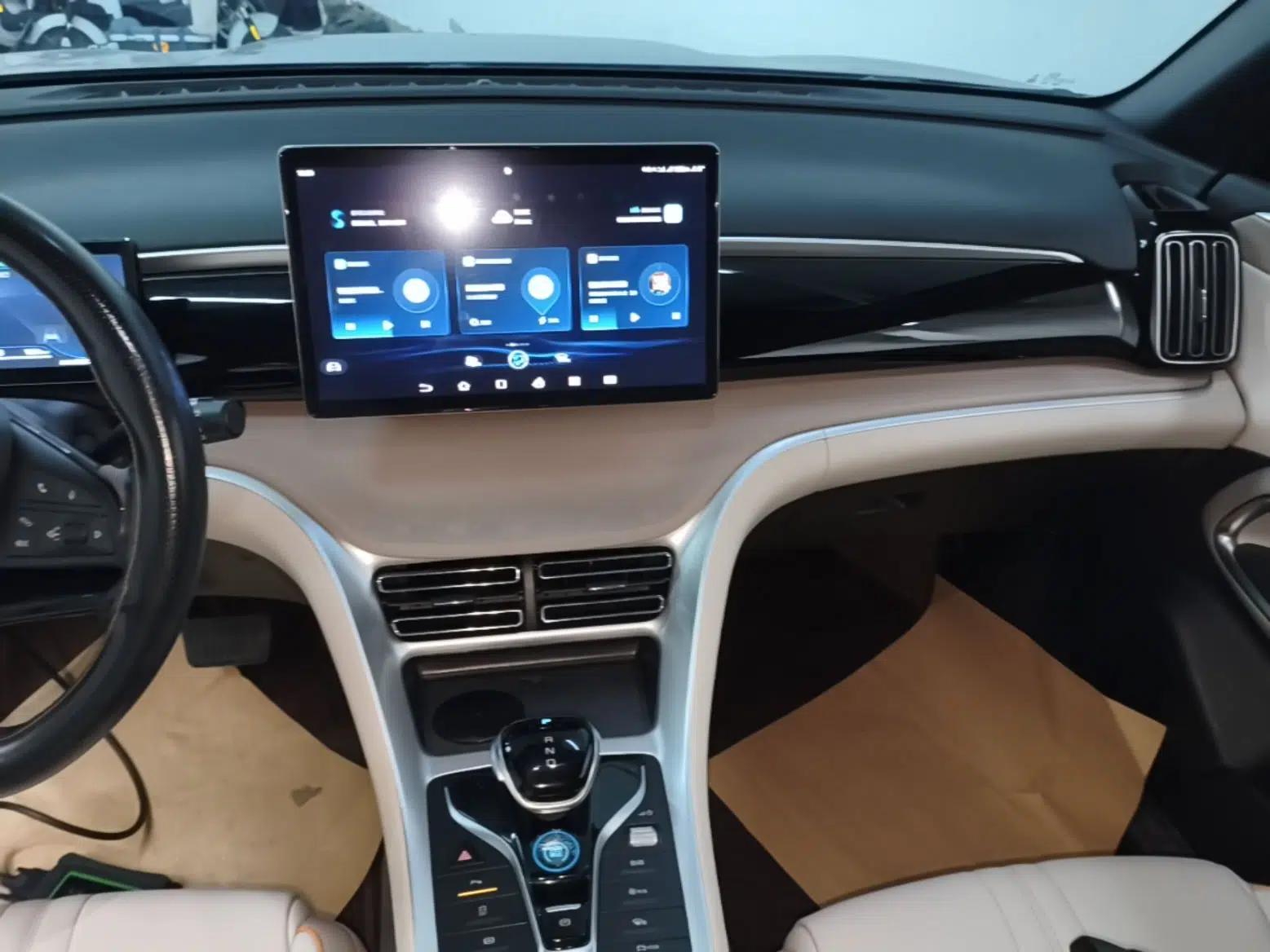 BYD Song Pro New Energy 2024 HONOR Edition DM-i 110KM Beyond Model — миниатюра 16