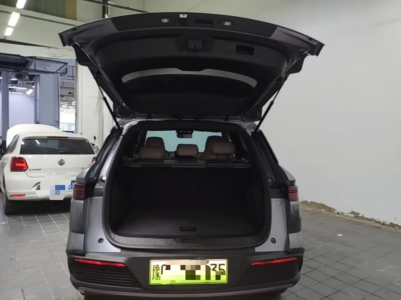 BYD Song Pro New Energy 2024 HONOR Edition DM-i 110KM Beyond Model — миниатюра 22