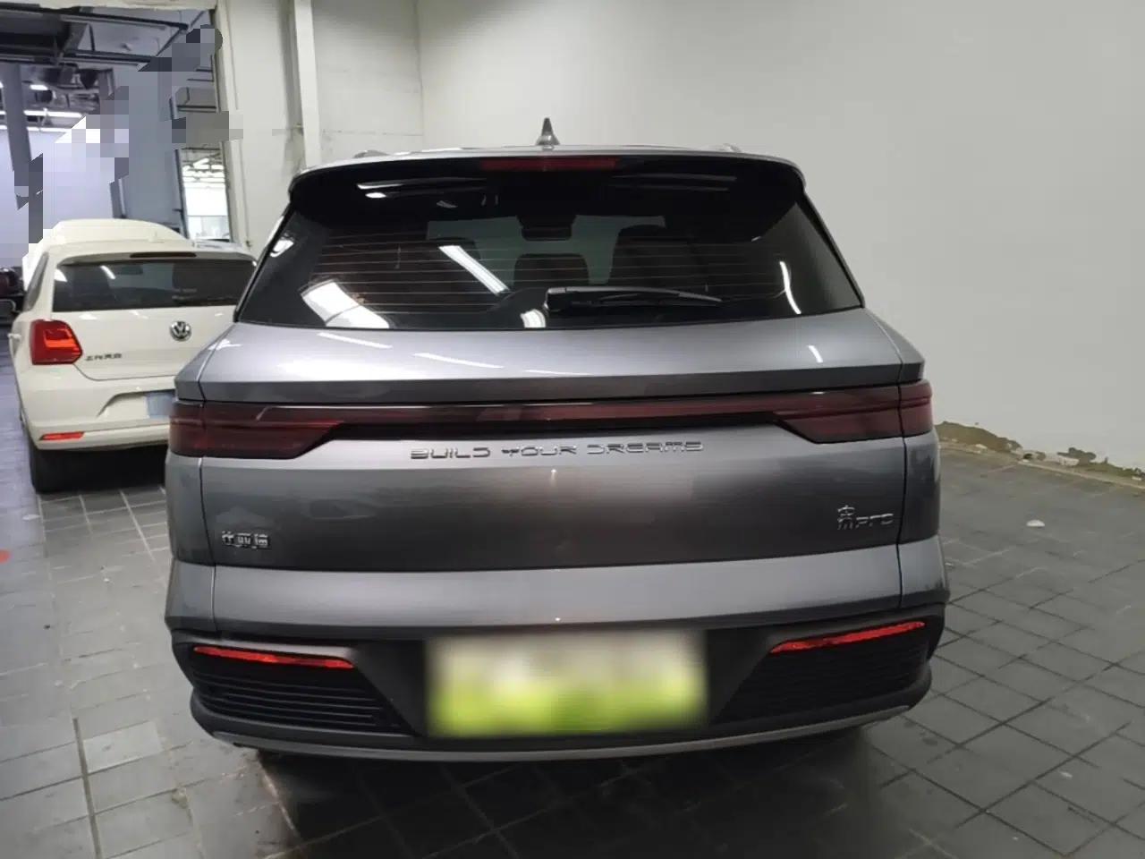 BYD Song Pro New Energy 2024 HONOR Edition DM-i 110KM Beyond Model — миниатюра 5