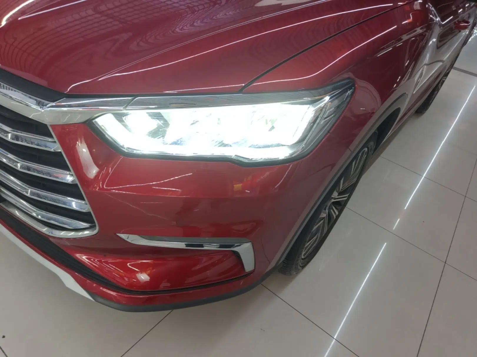 BYD Song Pro New Energy 2019 DM 1.5T Four-Wheel Drive Performance Edition Flagship Model — миниатюра 5