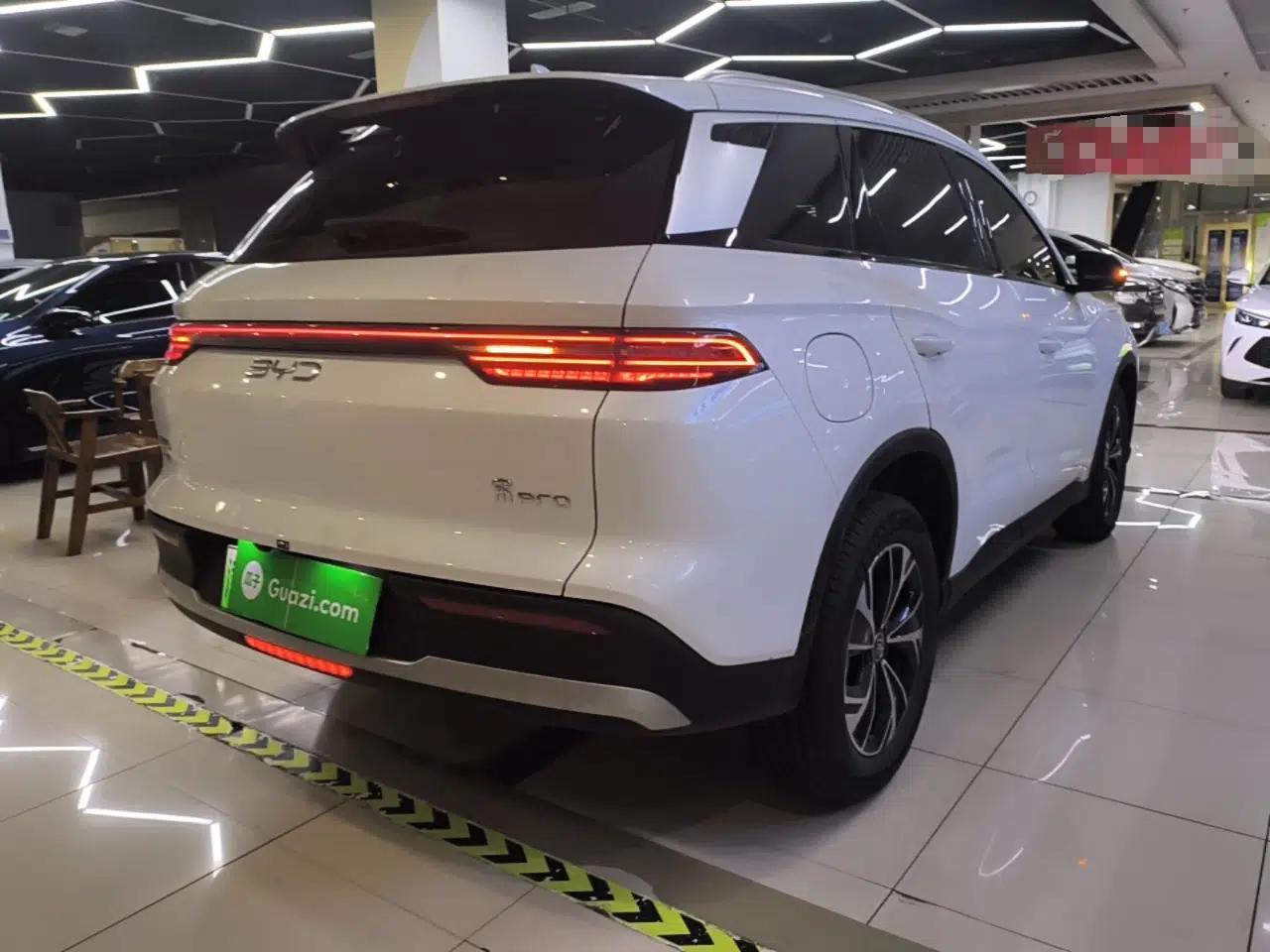 BYD Song Pro New Energy 2025 Second-Generation DM-i 75KM Leading Edition — миниатюра 6
