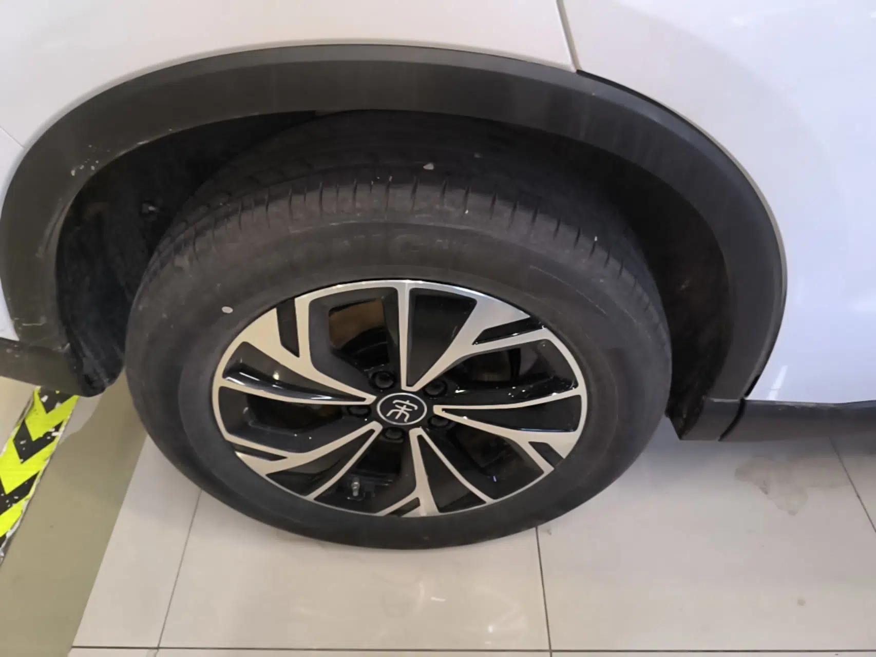 BYD Song Pro New Energy 2025 Second-Generation DM-i 75KM Leading Edition — миниатюра 10