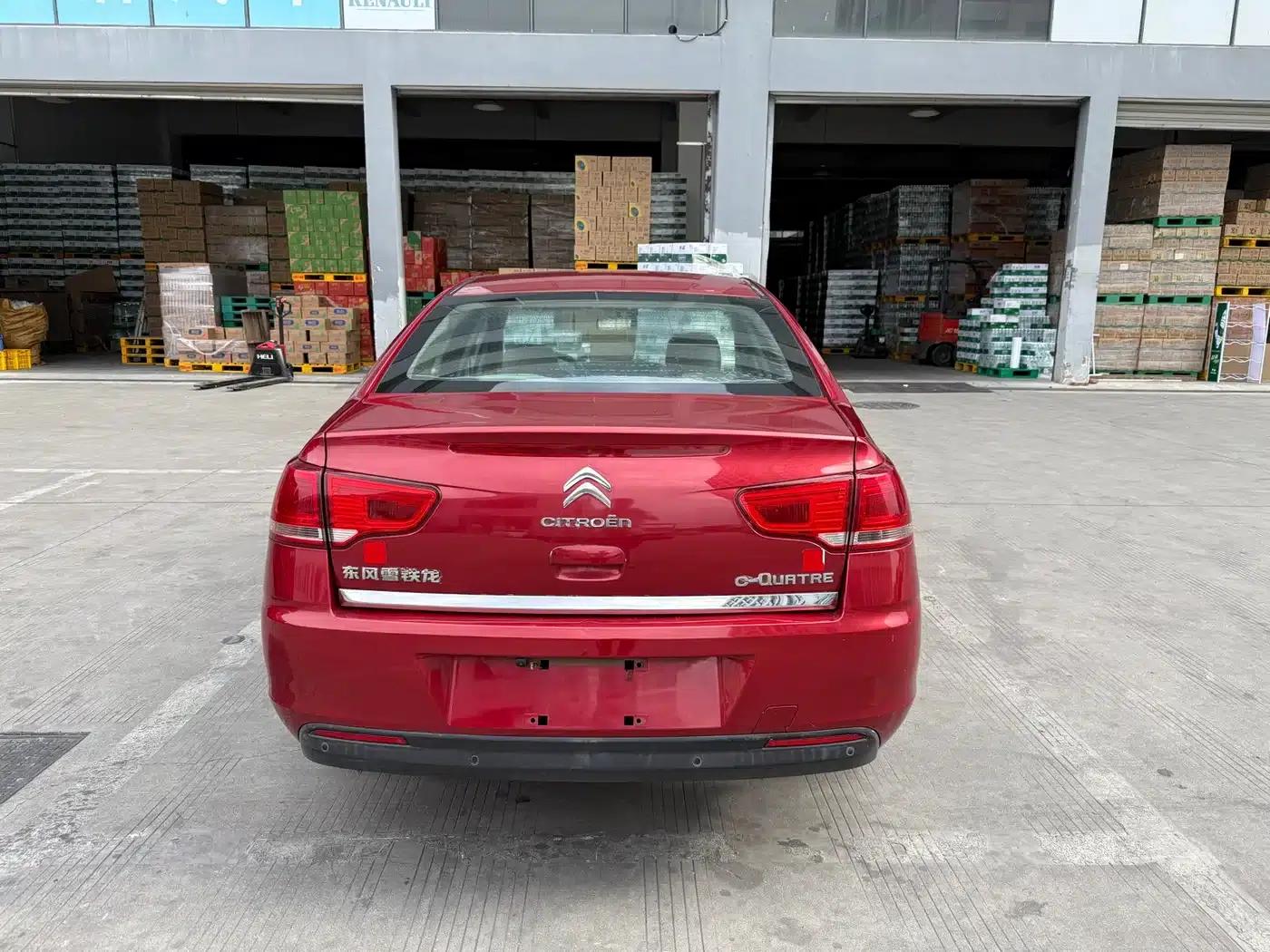 Citroën C4 2014 1.6L Manual In-Car Connectivity Edition — миниатюра 5