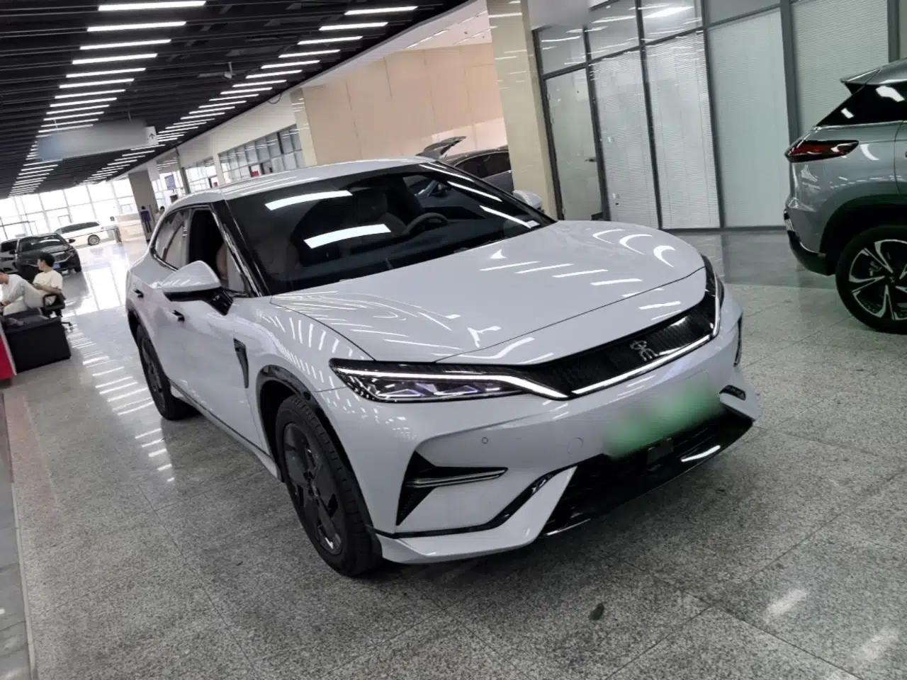 BYD Song L EV 2025 550 km Excellence Version — миниатюра 6