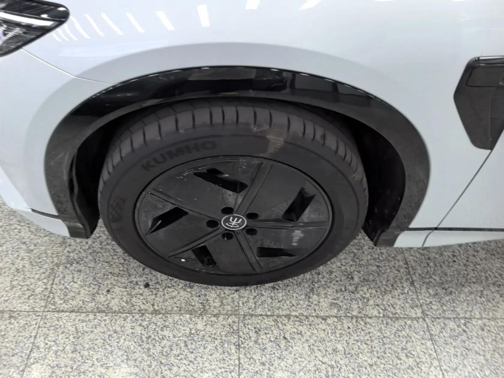 BYD Song L EV 2025 550 km Excellence Version — миниатюра 9