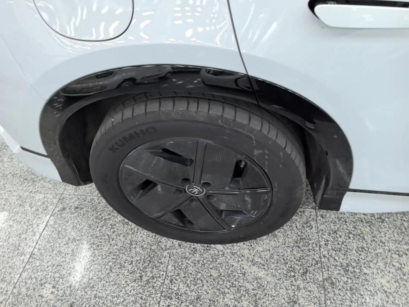 BYD Song L EV 2025 550 km Excellence Version — миниатюра 10