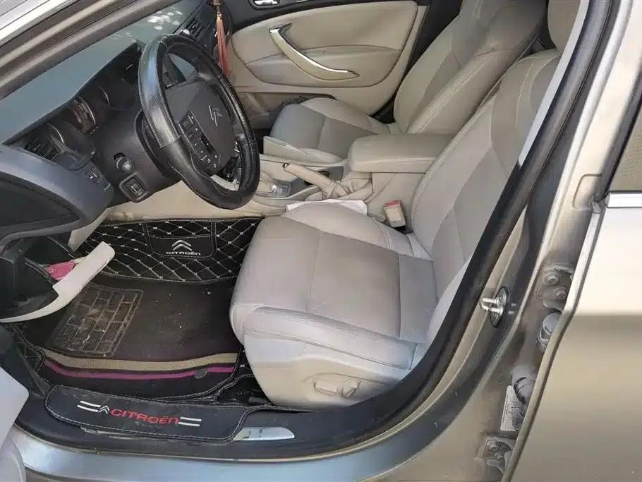 Citroën C5 2012 2.0L Automatic Premium Edition — миниатюра 9