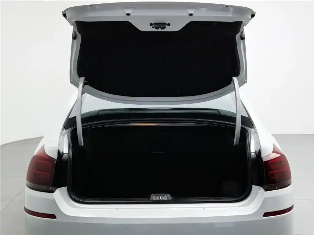 Citroën C5 2017 350THP Automatic Luxury — миниатюра 16