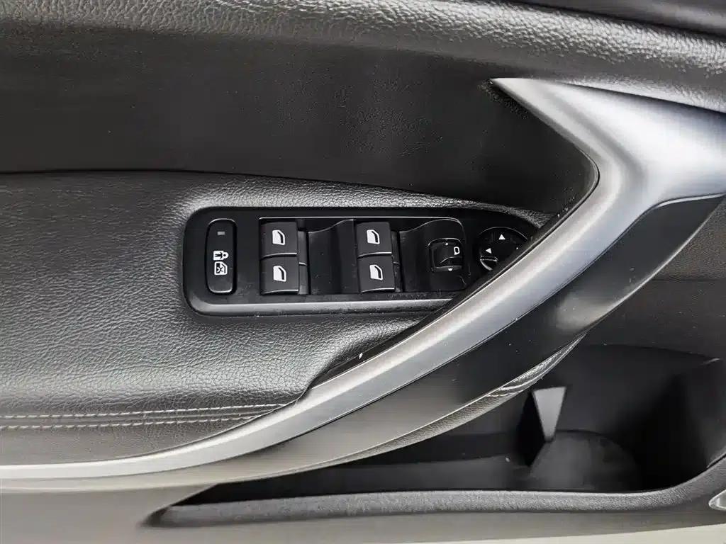 Citroën C5 2017 350THP Automatic Luxury — миниатюра 9