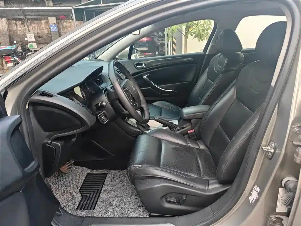 Citroën C5 2013 2.0L Automatic Premium Edition — миниатюра 6
