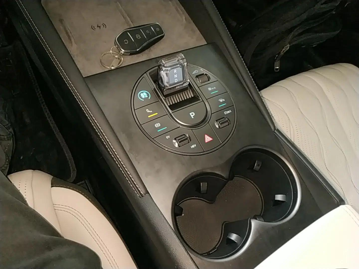 BYD Seal 06 New Energy 2024 DM-i 120KM Flagship Model — миниатюра 16