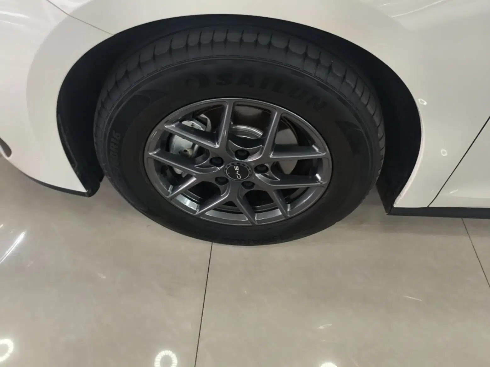 BYD Seal 06 New Energy 2024 DM-i 80KM Luxury Model — миниатюра 8