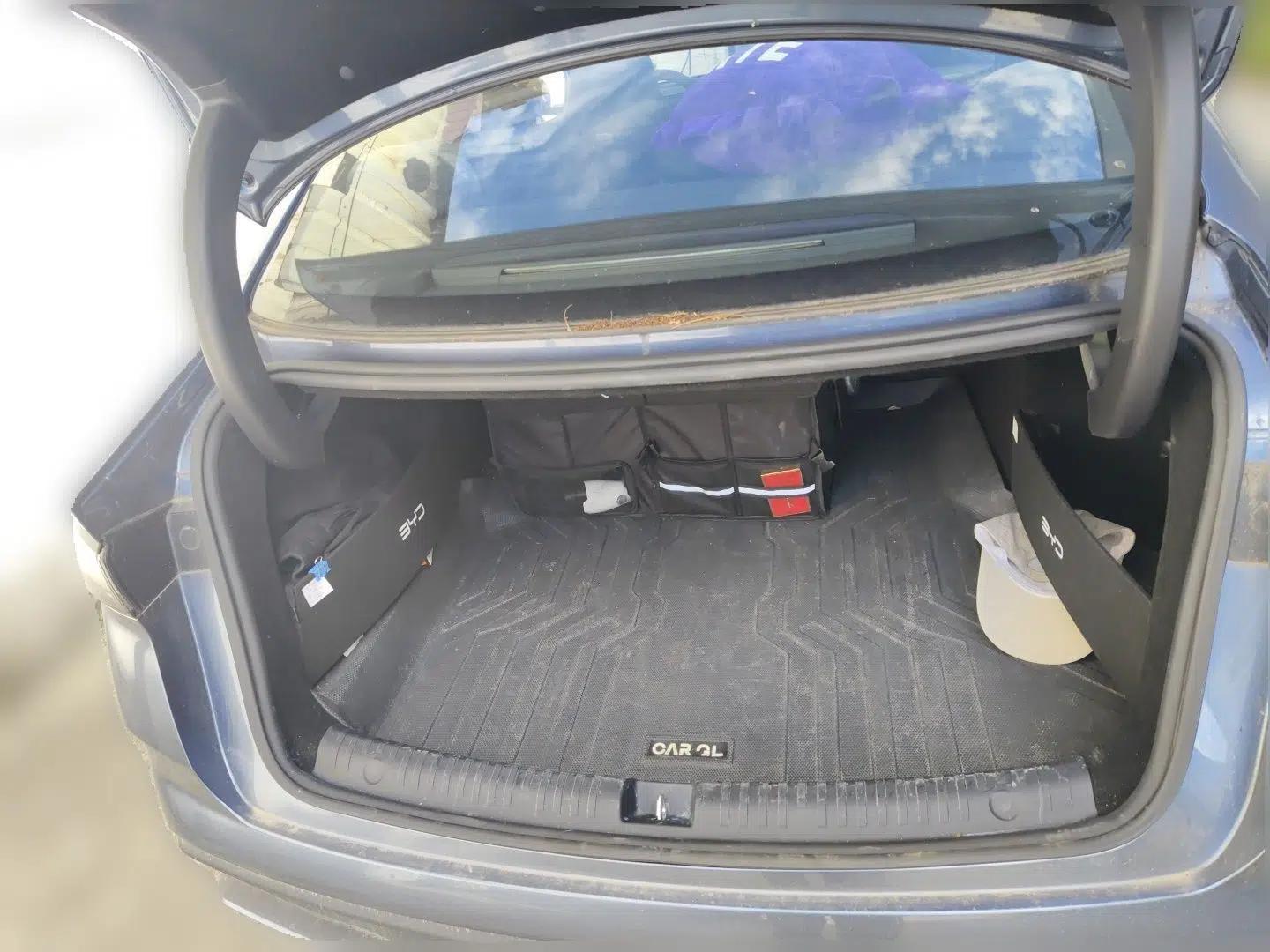 BYD Seal 06 New Energy 2024 DM-i 120KM Prestige Model — миниатюра 20