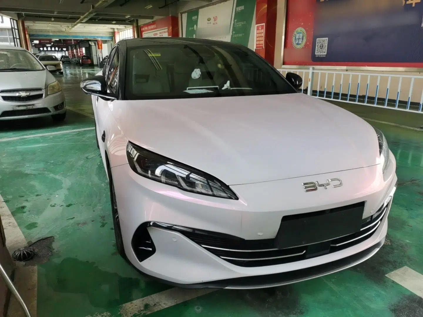 BYD Seal 06 New Energy 2025 DM-i Smart Drive 80KM Prestige Model — миниатюра 3