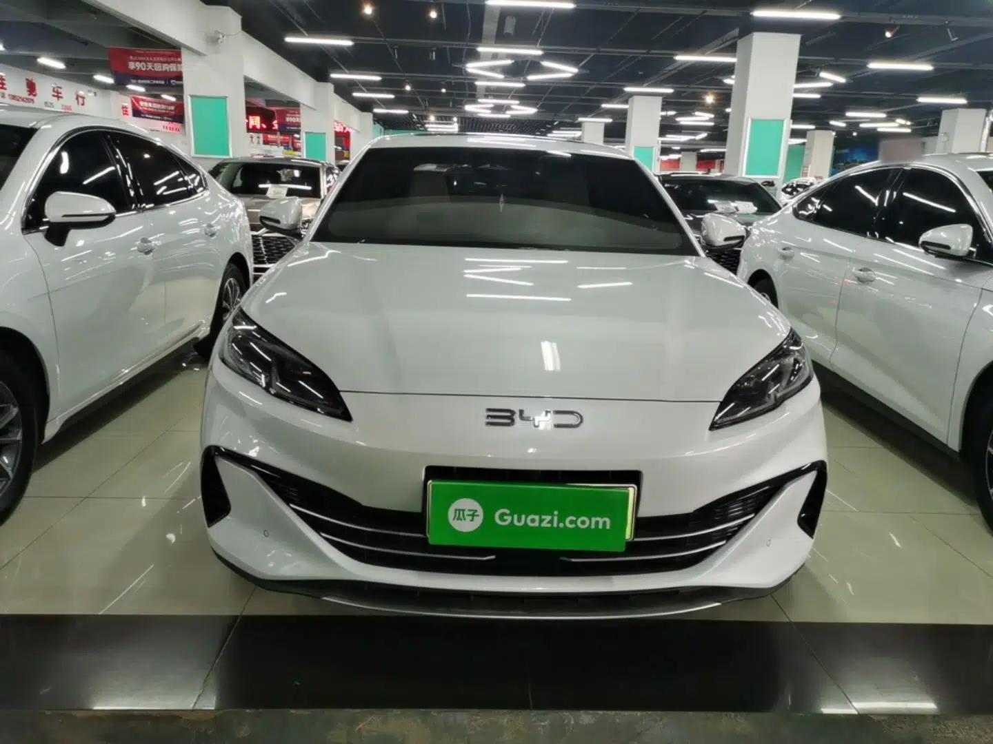 BYD Seal 06 New Energy 2024 DM-i 120KM Flagship Model — миниатюра 2