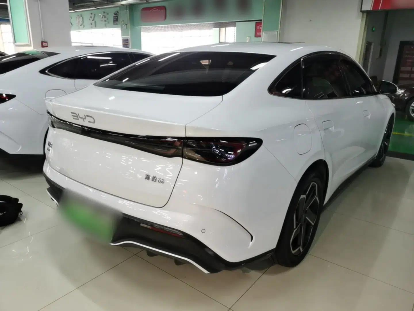 BYD Seal 06 New Energy 2024 DM-i 120KM Flagship Model — миниатюра 6