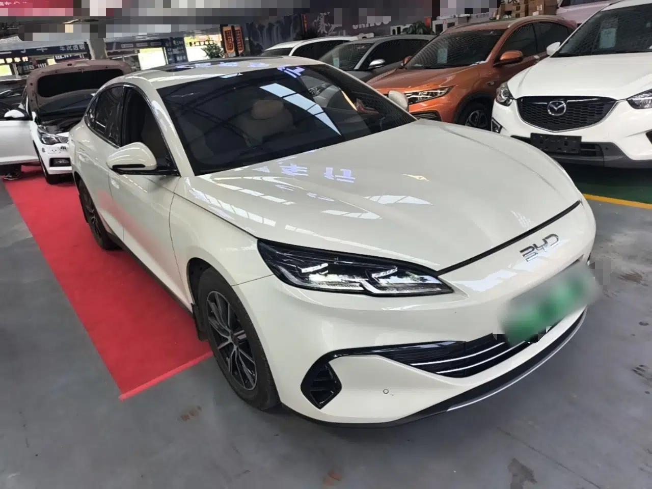 BYD Seal 06 New Energy 2024 DM-i 120KM Prestige Model — миниатюра 3