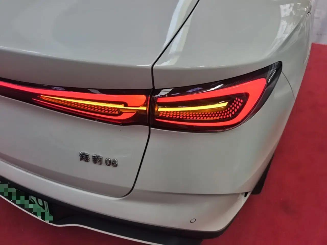 BYD Seal 06 New Energy 2024 DM-i 120KM Prestige Model — миниатюра 7