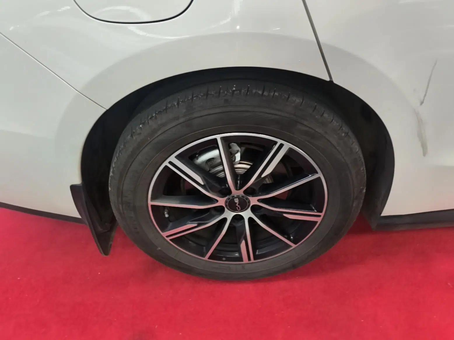 BYD Seal 06 New Energy 2024 DM-i 120KM Prestige Model — миниатюра 10