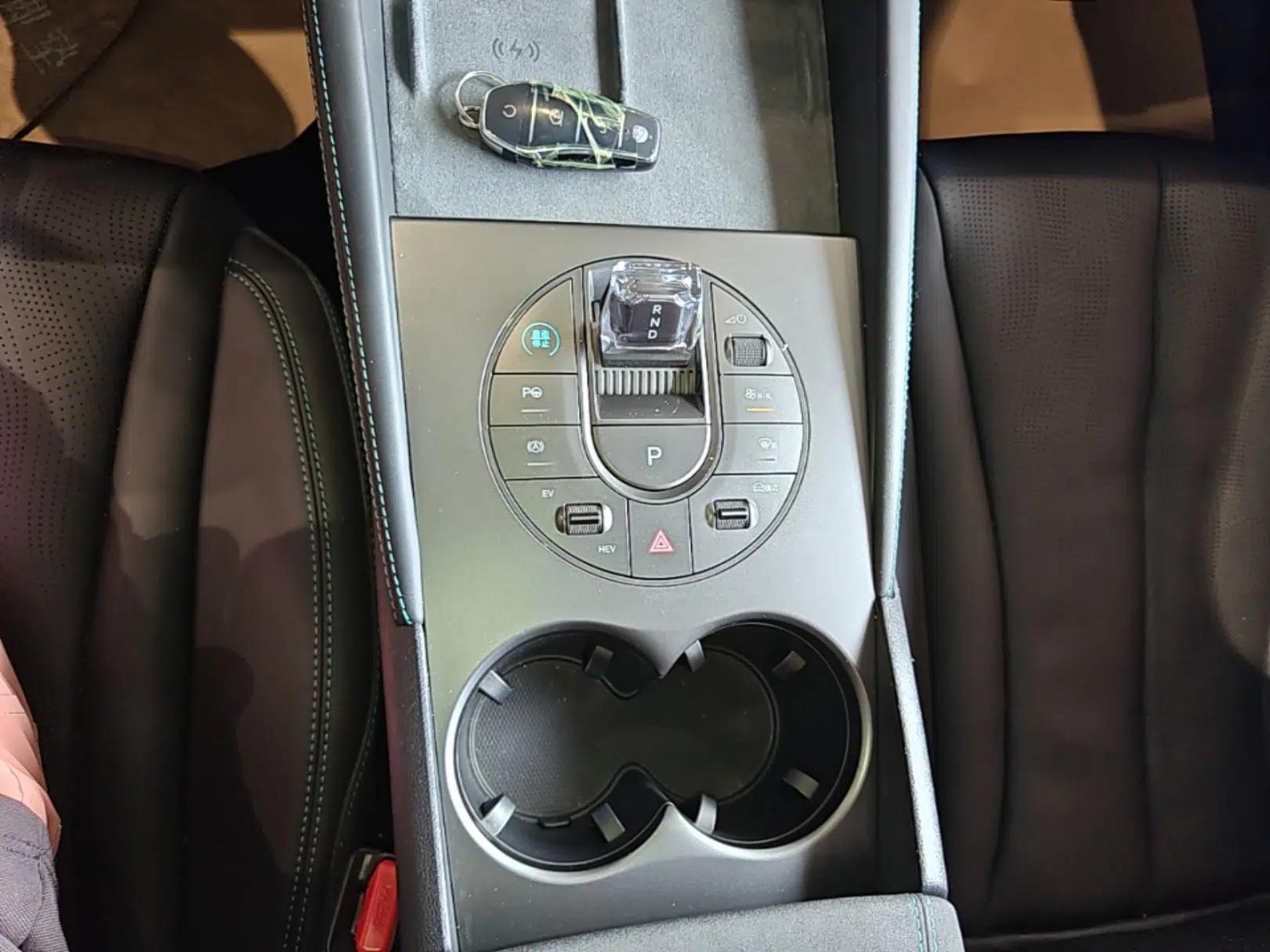 BYD Seal 06 New Energy 2025 DM-i Smart Drive 120KM Deluxe Model — миниатюра 17