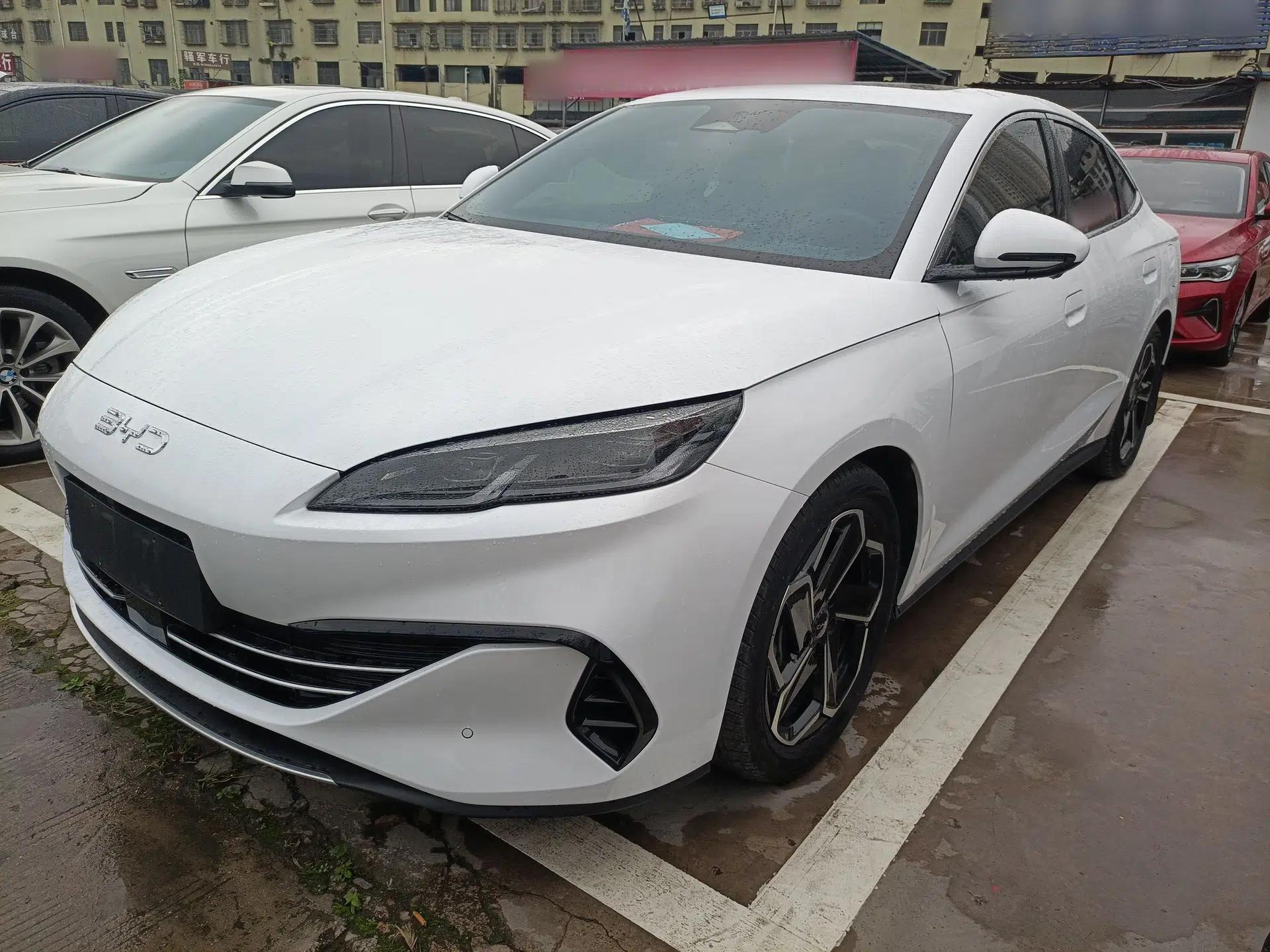 BYD Seal 06 New Energy 2024 DM-i 120KM Prestige Model — миниатюра 1