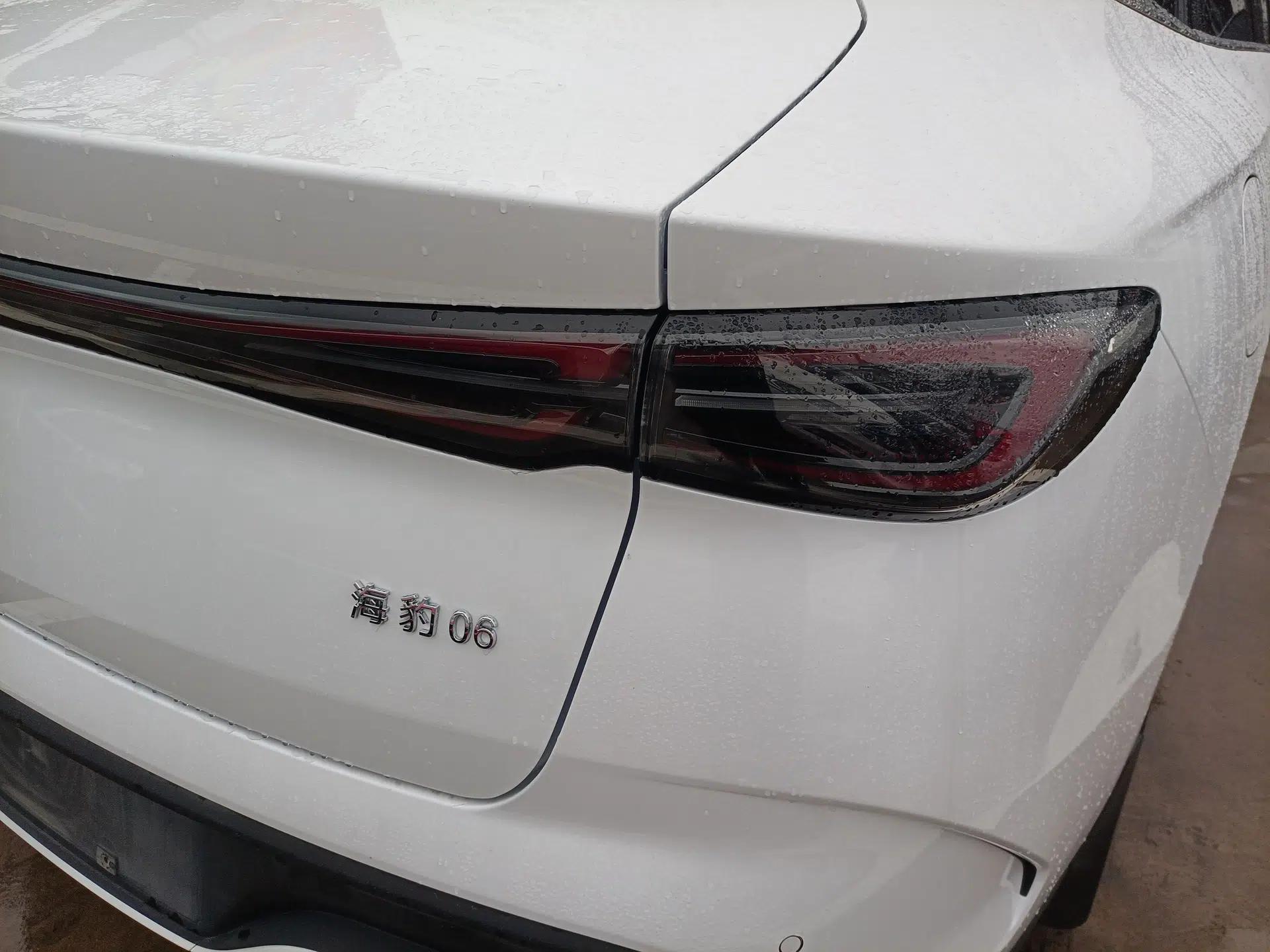 BYD Seal 06 New Energy 2024 DM-i 120KM Prestige Model — миниатюра 7