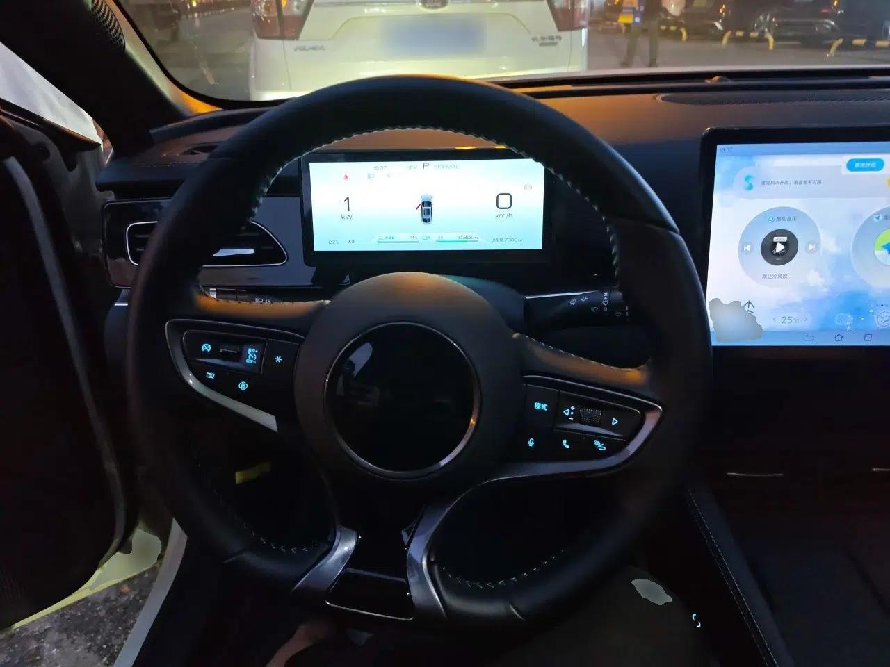 BYD Seal 06 New Energy 2024 DM-i 80KM Prestige Model — миниатюра 11