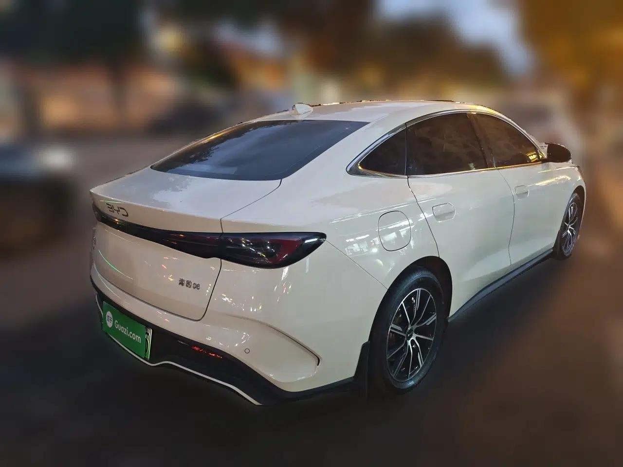 BYD Seal 06 New Energy 2024 DM-i 80KM Prestige Model — миниатюра 6