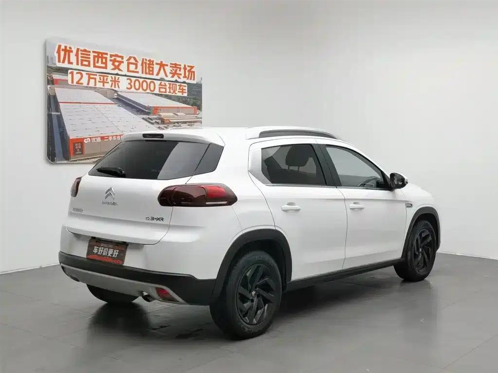Citroën C3-XR 2015 1.6L Manual Pioneer Edition — миниатюра 2