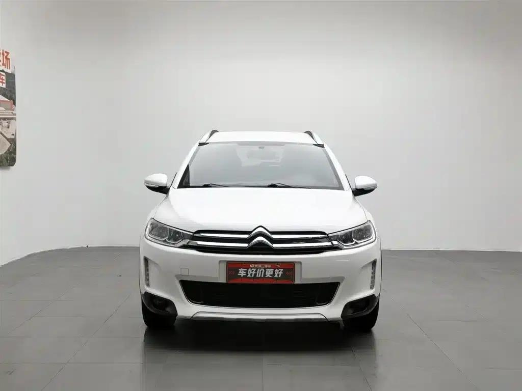 Citroën C3-XR 2015 1.6L Manual Pioneer Edition — миниатюра 3