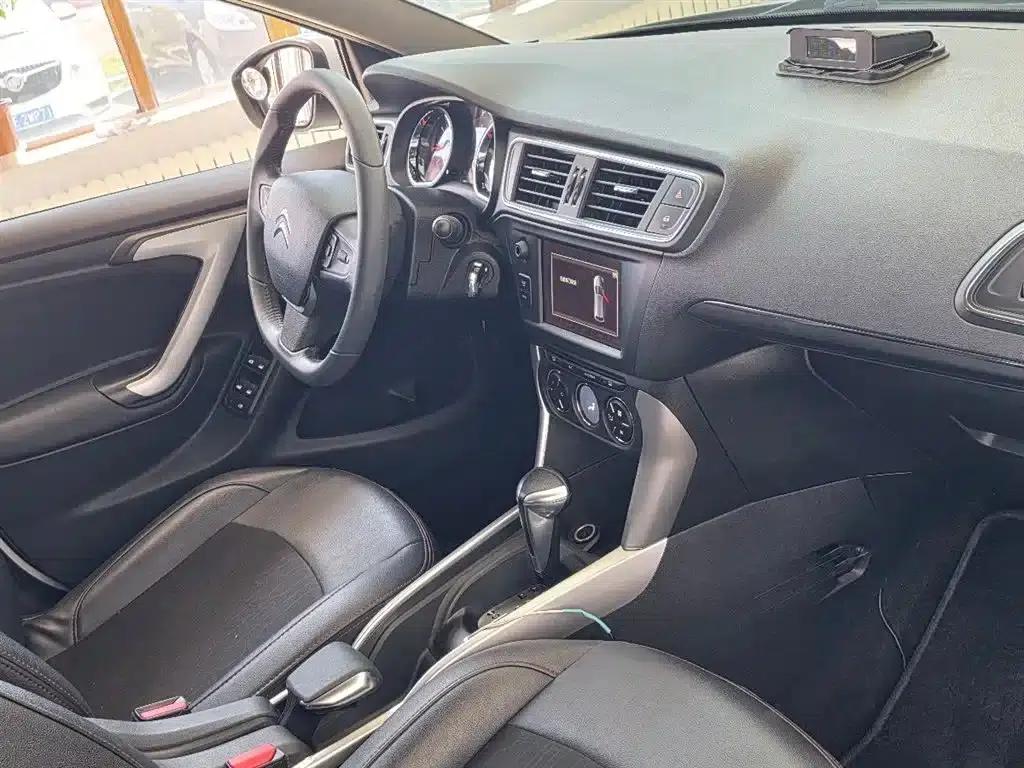 Citroën C3-XR 2017 1.6L Automatic Pioneer Edition — миниатюра 6