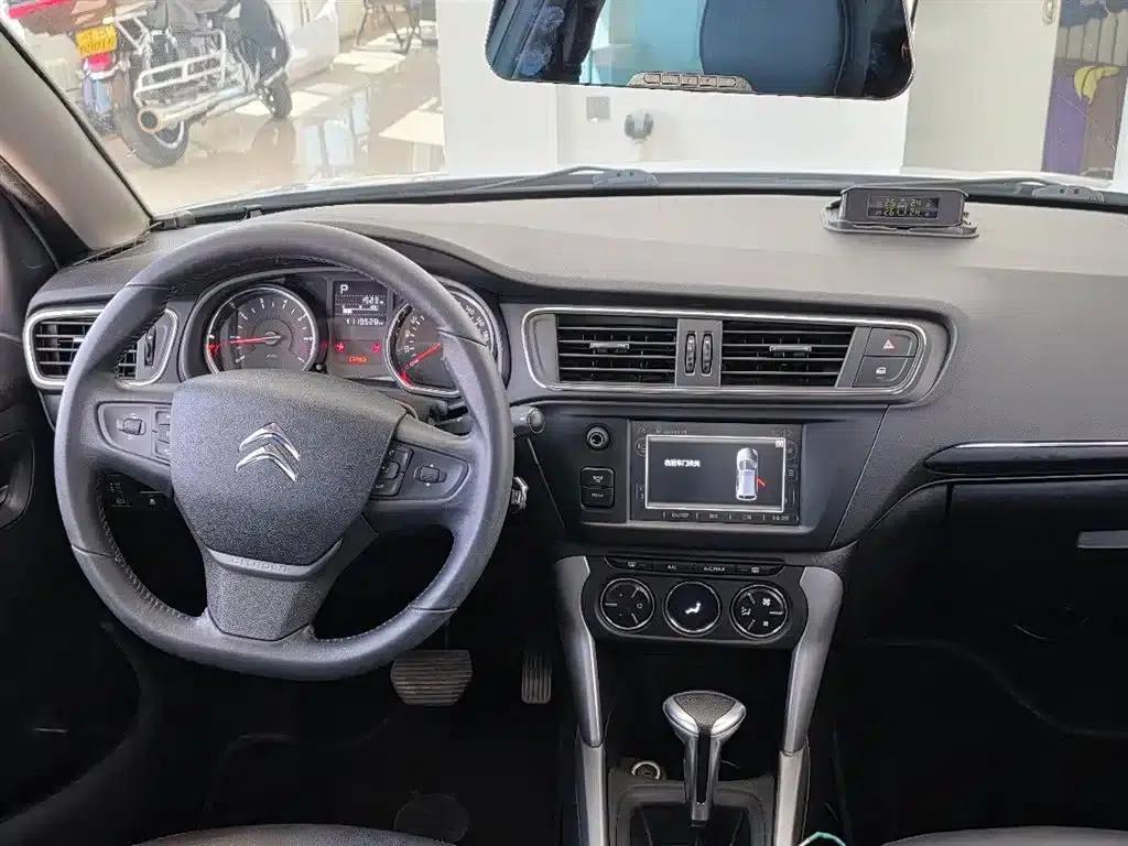 Citroën C3-XR 2017 1.6L Automatic Pioneer Edition — миниатюра 7