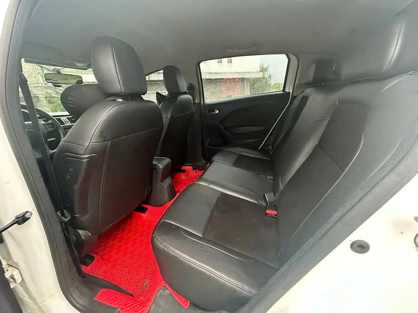 Citroën C3-XR 2018 1.6L Automatic Pioneer Edition — миниатюра 5
