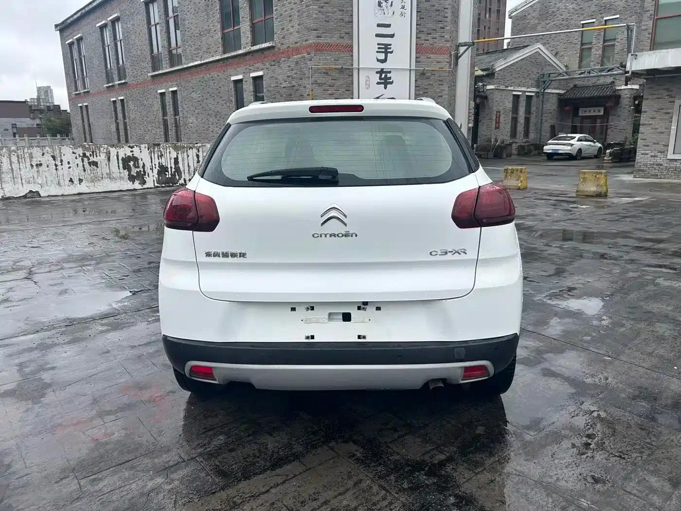 Citroën C3-XR 2018 1.6L Automatic Pioneer Edition — миниатюра 8