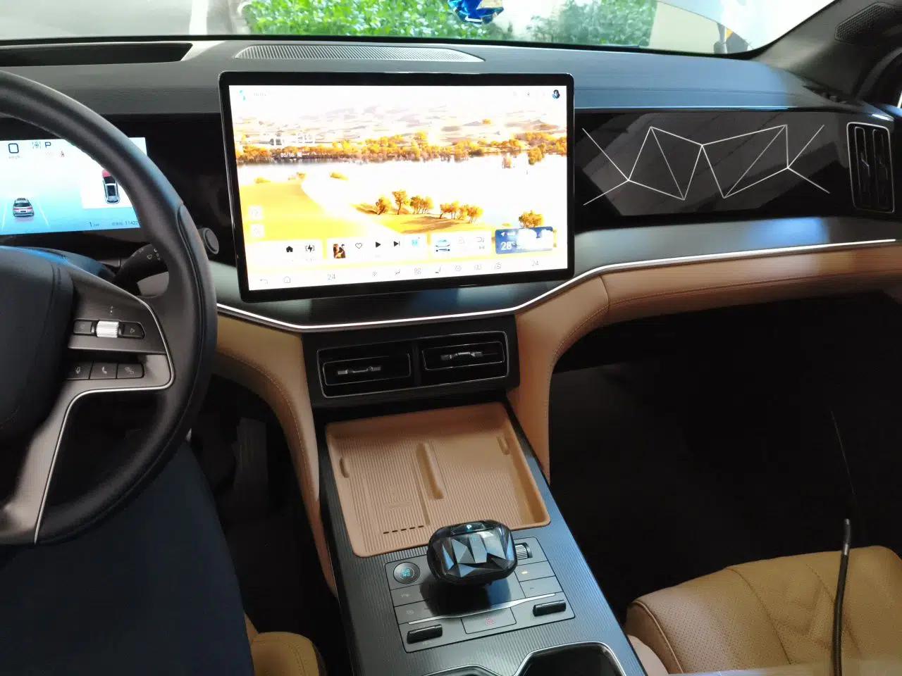 BYD Song L DM-i 2024 160 km Excellence Version — миниатюра 14