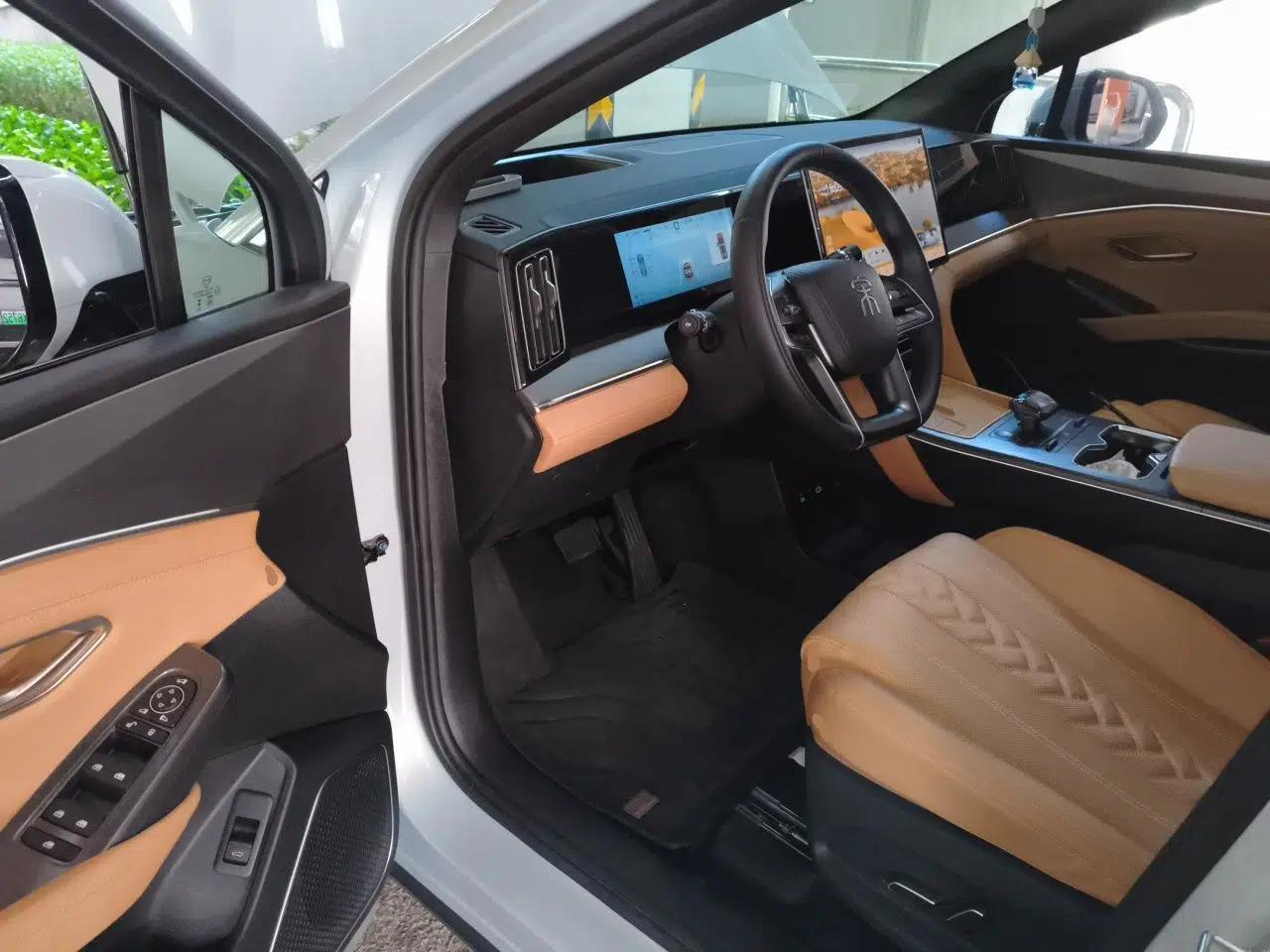 BYD Song L DM-i 2024 160 km Excellence Version — миниатюра 17