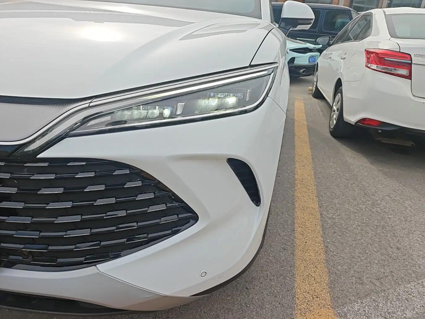 BYD Song L DM-i 2024 112 km Beyond Edition — миниатюра 9