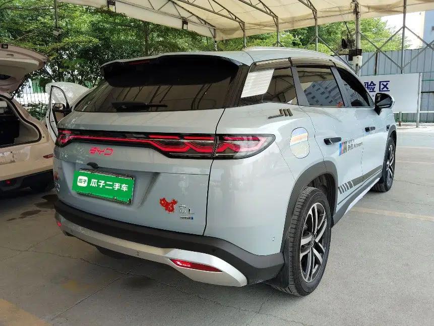 BYD Song L DM-i 2025 Intelligent Driving Version 112 km Leading Trim — миниатюра 6