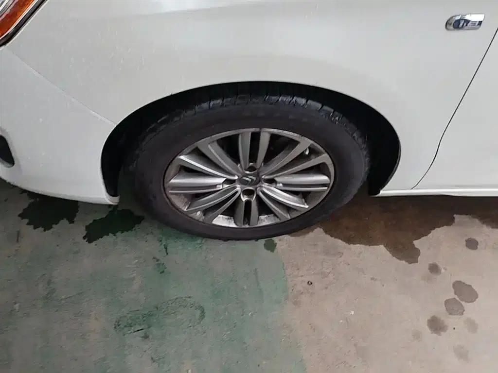 Citroën C4L 2015 1.8L Automatic Leading Edition — миниатюра 23