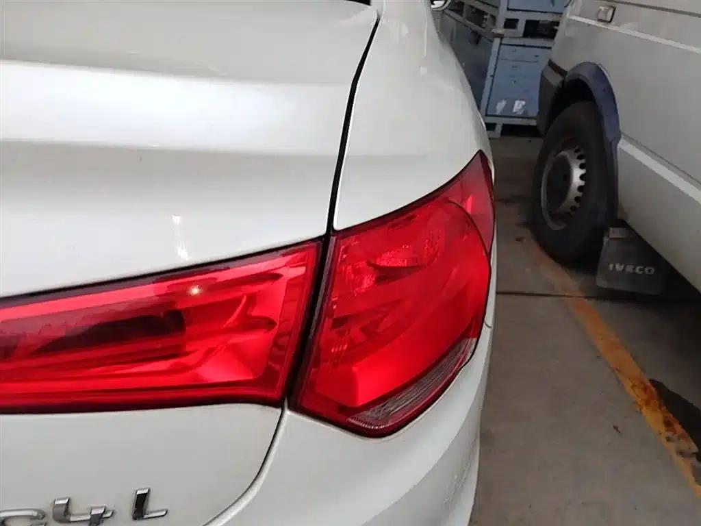 Citroën C4L 2015 1.8L Automatic Leading Edition — миниатюра 8