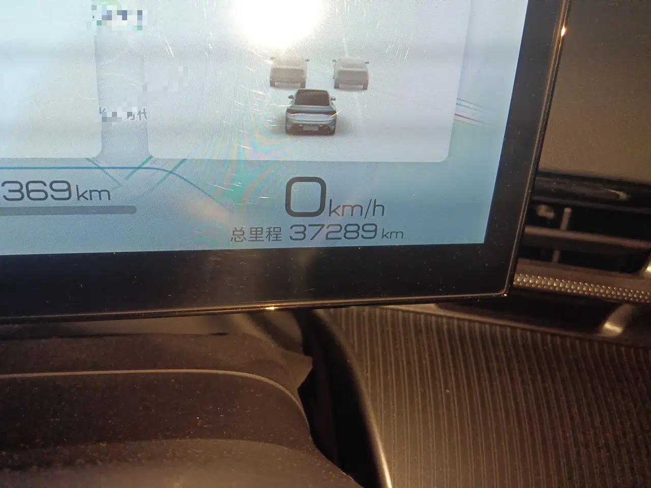 BYD Seal 2022 550 km Standard Range Rear-Wheel Drive Prestige Version — миниатюра 13